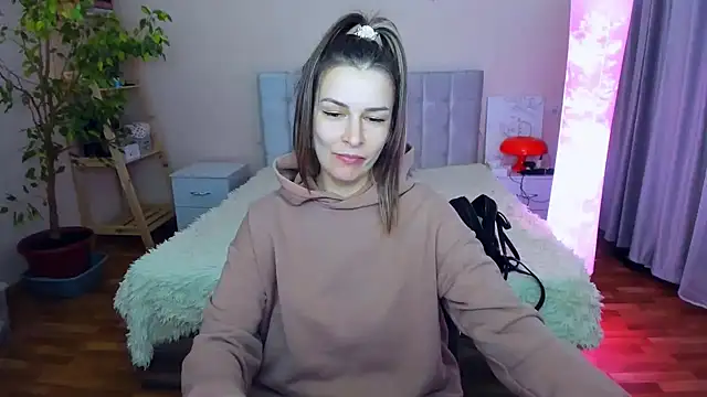 AlexiaDarren online show from March 11, 12:54 am