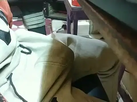 growing20yo online show from January 17, 10:01 pm