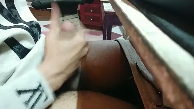 growing20yo online show from February 2, 10:49 pm