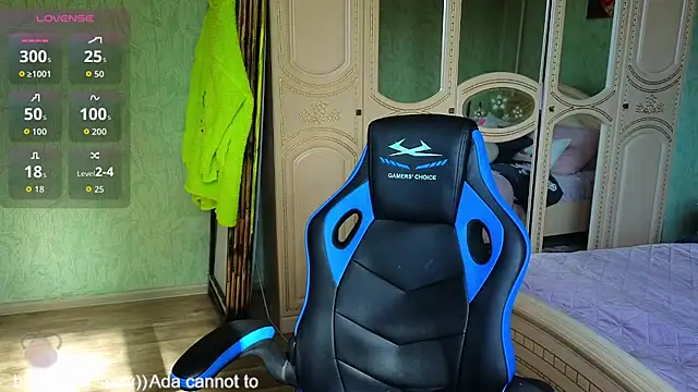 DanaMartina online show from October 4, 10:57 am