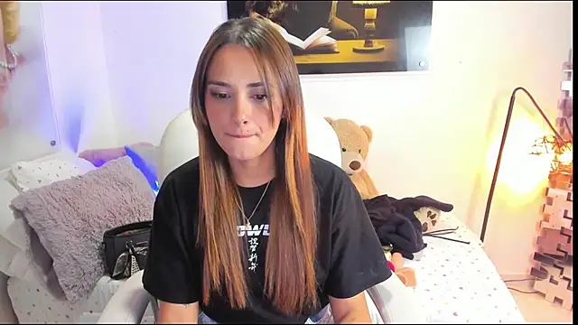 KimberlySaen online show from September 19, 9:04 pm