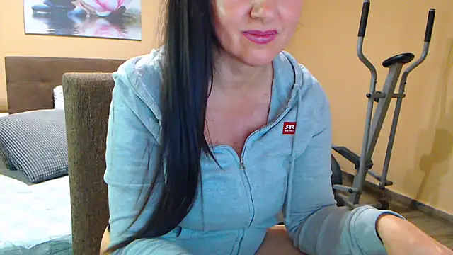 Gia888888 online show from December 15, 9:31 pm