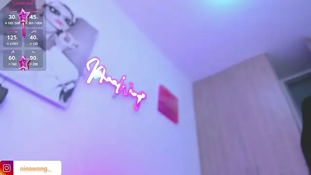 NinaWong online show from March 19, 7:38 pm