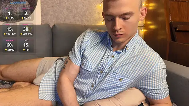 Marvelboy  online show from February 13, 10:22 pm