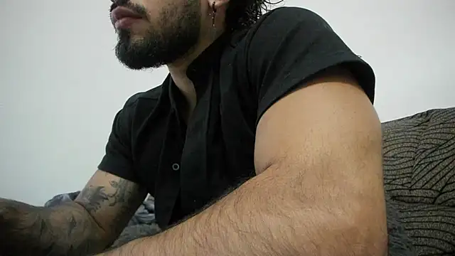 Snapshot of Baky_sexy chatting on February 26, 3:30 pm Baky sexy online show from February 26, 3:30 pm