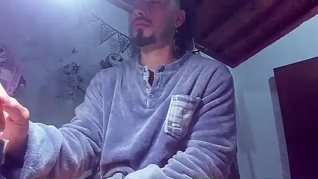 Snapshot of Baky_sexy chatting on October 28, 10:52 am Baky sexy online show from October 28, 10:52 am