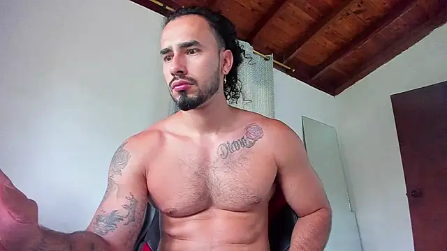 Snapshot of Baky_sexy chatting on November 6, 11:44 am Baky sexy online show from November 6, 11:44 am