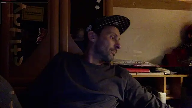 FireFox Feel online show from November 17, 12:05 am