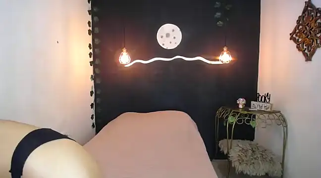 Snapshot of SexyKataShow chatting on February 20, 2:40 am SexyKataShow online show from February 20, 2:40 am