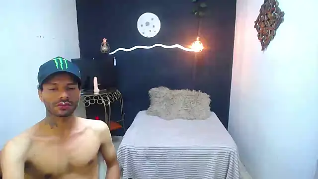 Snapshot of SexyKataShow chatting on October 18, 9:21 am SexyKataShow online show from October 18, 9:21 am