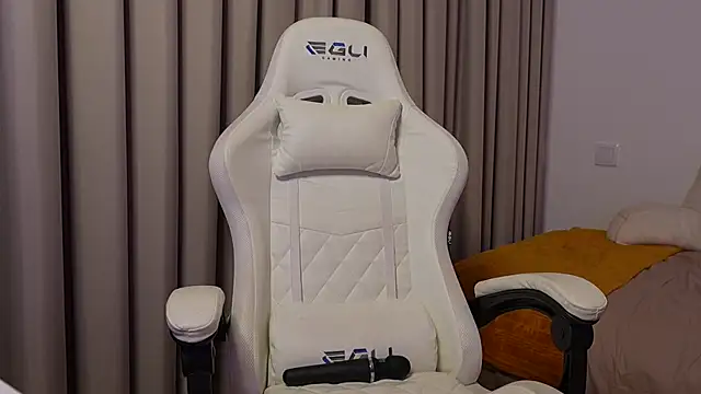 SweeetAlegra online show from February 14, 10:04 pm