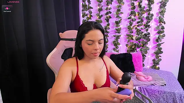 ashley morgan 18 online show from September 25, 2:26 am