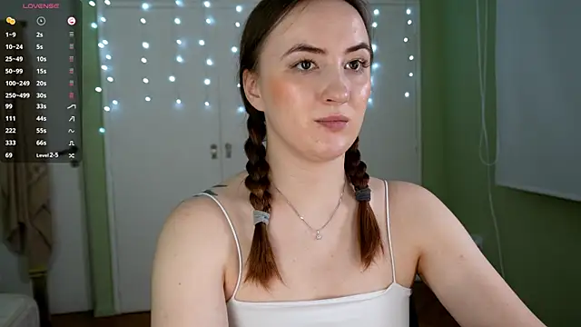 Black Eva  online show from January 15, 5:05 pm