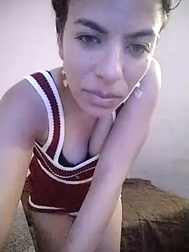 Snapshot of roman_and_jessie chatting on February 23, 3:02 am roman and jessie online show from February 23, 3:02 am