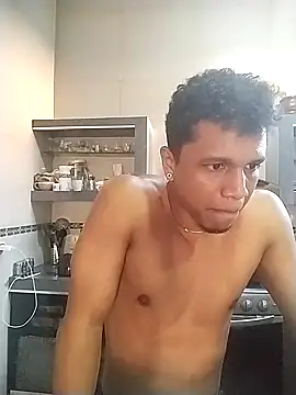 Snapshot of roman_and_jessie chatting on March 16, 9:37 pm roman and jessie online show from March 16, 9:37 pm