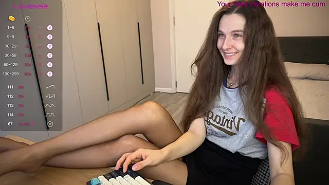 Snapshot of Chantwow chatting on December 21, 8:39 am Chantwow online show from December 21, 8:39 am