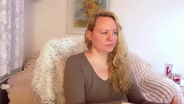 Sarah4you online show from January 28, 12:47 am