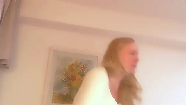 Sarah4you online show from February 22, 5:24 pm