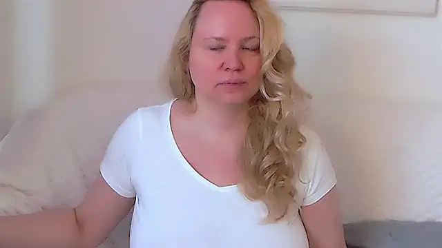 Sarah4you online show from September 27, 1:49 pm