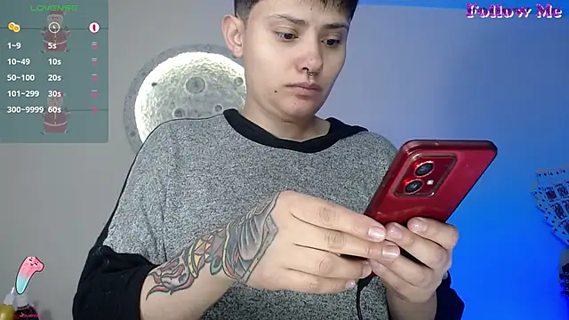 girl intense444 online show from December 24, 12:55 pm