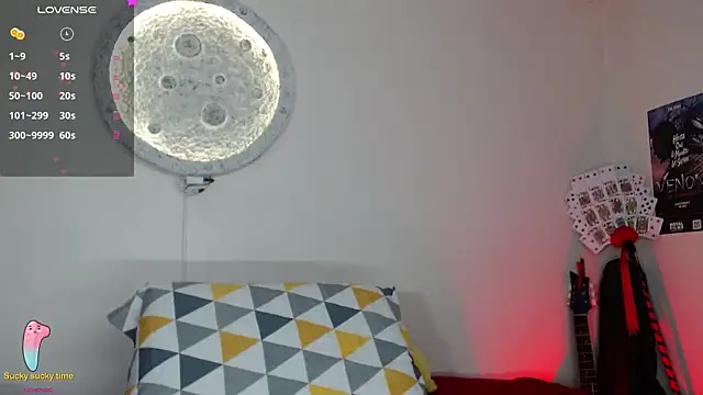 girl intense444 online show from February 7, 7:06 pm