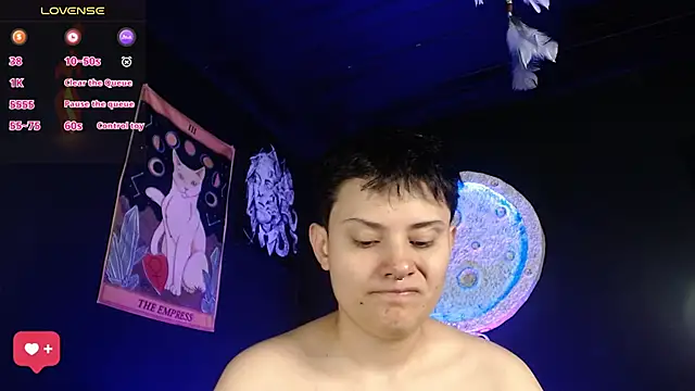 girl intense444 online show from November 25, 12:49 pm