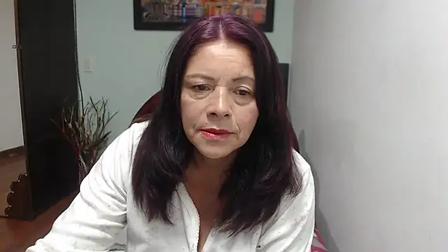 Snapshot of sexytitshot126 chatting on November 2, 12:18 pm sexytitshot126 online show from November 2, 12:18 pm