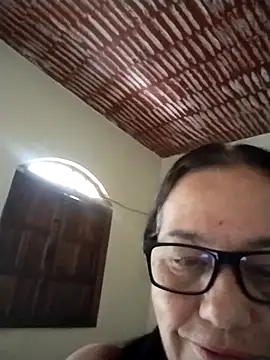 Snapshot of catdool chatting on February 22, 12:29 pm catdool online show from February 22, 12:29 pm