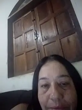 Snapshot of catdool chatting on December 18, 1:00 am catdool online show from December 18, 1:00 am