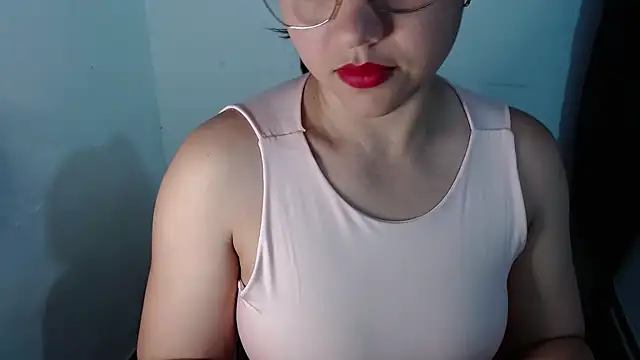 Snapshot of lizbodu chatting on November 30, 12:14 am lizbodu online show from November 30, 12:14 am