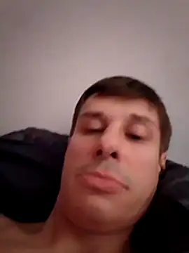 Snapshot of TJEMOKA chatting on October 31, 8:04 am TJEMOKA online show from October 31, 8:04 am