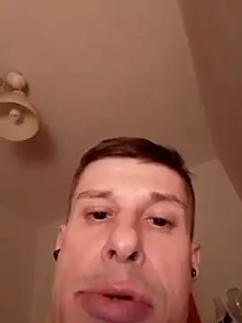 Snapshot of TJEMOKA chatting on November 27, 11:18 pm TJEMOKA online show from November 27, 11:18 pm