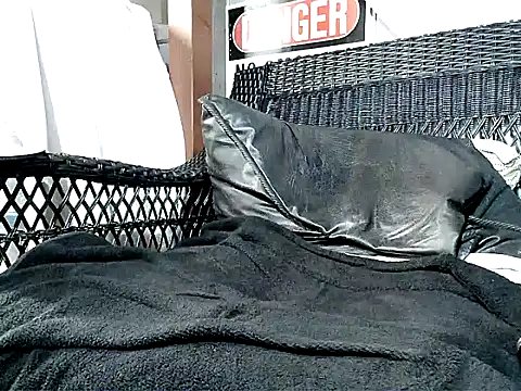 HungHawaiian808xh online show from October 31, 10:55 pm