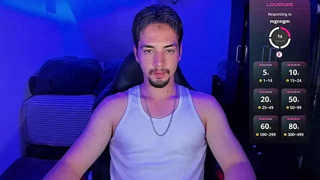 Alex smith00 online show from February 1, 1:23 am