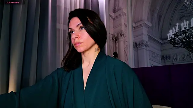 SofiaFoster  online show from December 29, 2:00 pm