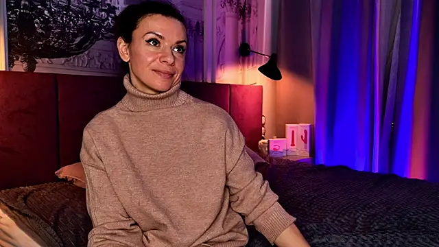 SofiaFoster  online show from February 2, 5:15 pm