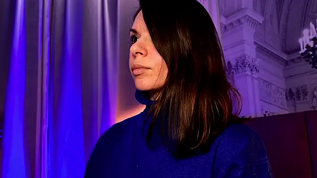 SofiaFoster  online show from February 5, 3:20 pm