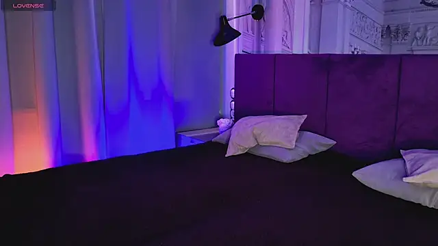 SofiaFoster  online show from February 26, 5:17 pm