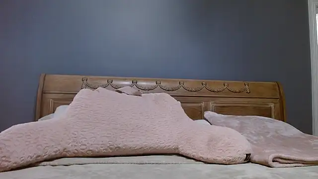 Lisaisluscious online show from October 20, 1:55 pm