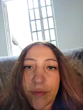 VickyHoult online show from December 21, 7:27 pm