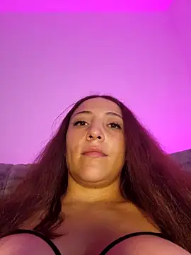 VickyHoult online show from March 4, 12:07 am