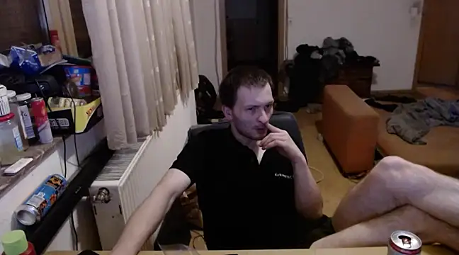 sexymann92 online show from December 6, 7:23 pm