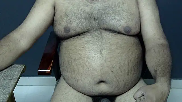 hairysubcub 70 online show from February 18, 1:22 pm