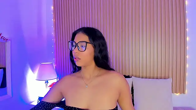 GenesisRuiz online show from February 25, 10:37 am