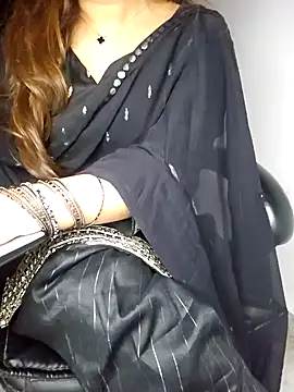 Snapshot of aliyaah_singh chatting on January 14, 9:09 pm aliyaah singh online show from January 14, 9:09 pm