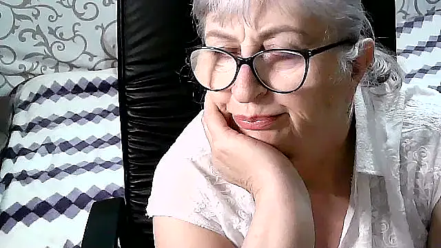 LolkaAlyss online show from March 15, 9:49 pm