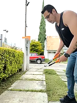 Snapshot of towers_j chatting on September 11, 7:25 pm towers j online show from September 11, 7:25 pm