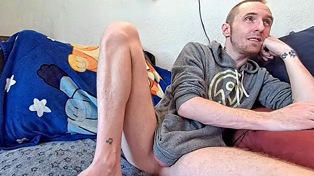 pyrowuff online show from February 2, 4:22 pm