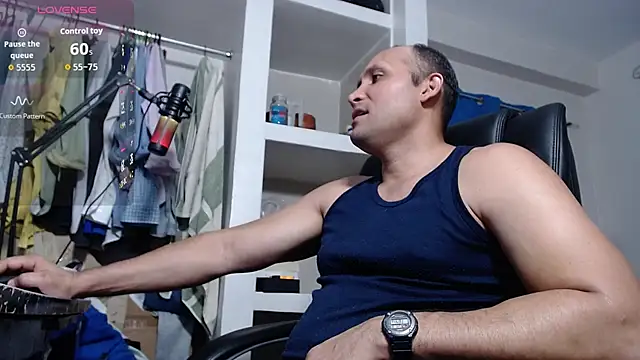 lewislamxxx hot online show from November 8, 11:14 pm