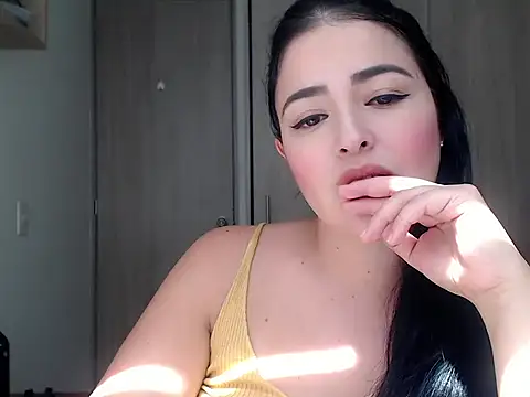 Aleska  Bell online show from September 23, 2:53 pm